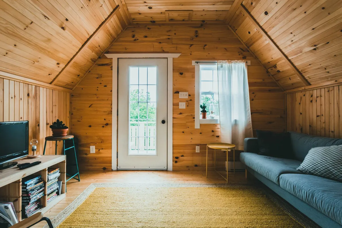 7 Living Room Layout Mistakes That Make Small Spaces Feel Smaller